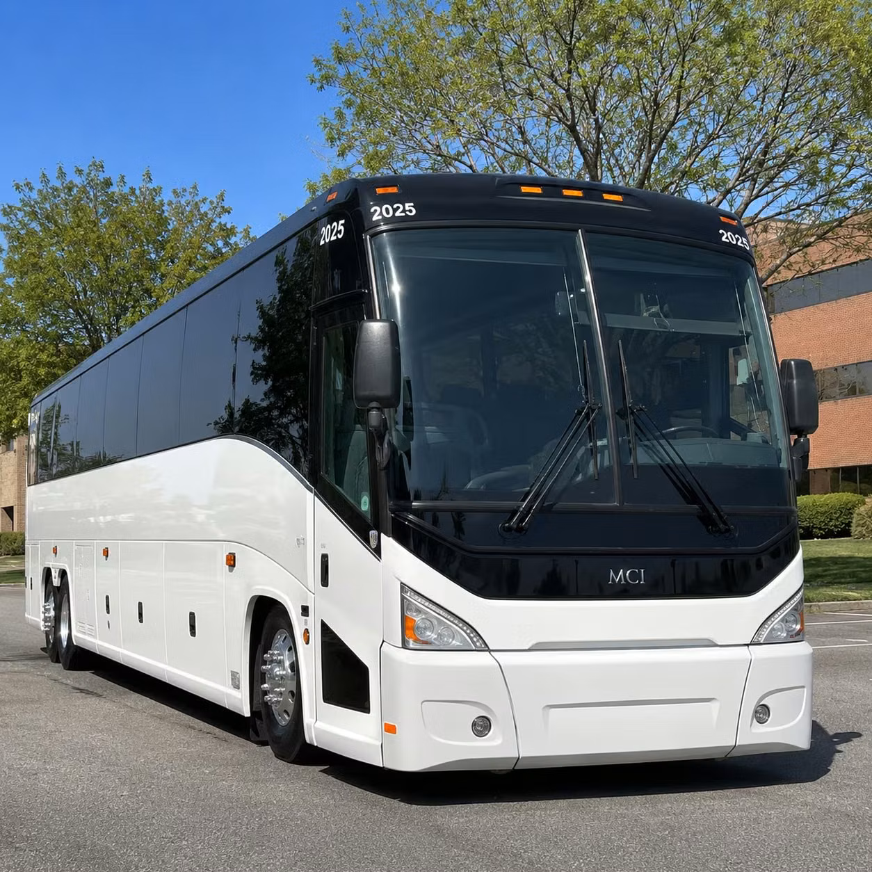 shuttle buses for sunday services and weekly worship in san bernardino